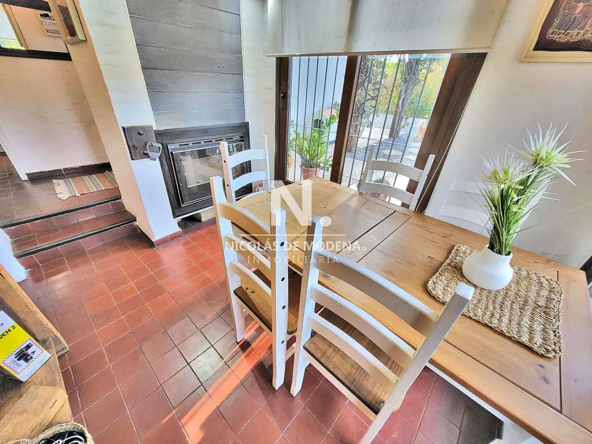 Espectacular casa en Pinares para vivirla todo el año! 1