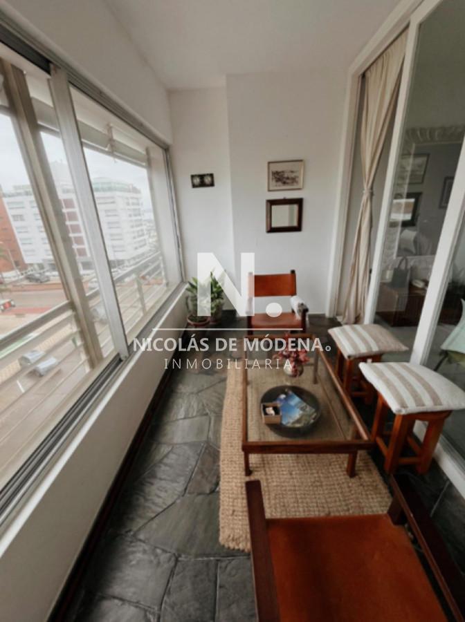 Apartamento de 2 Dormitorios en la Península de Punta del Este