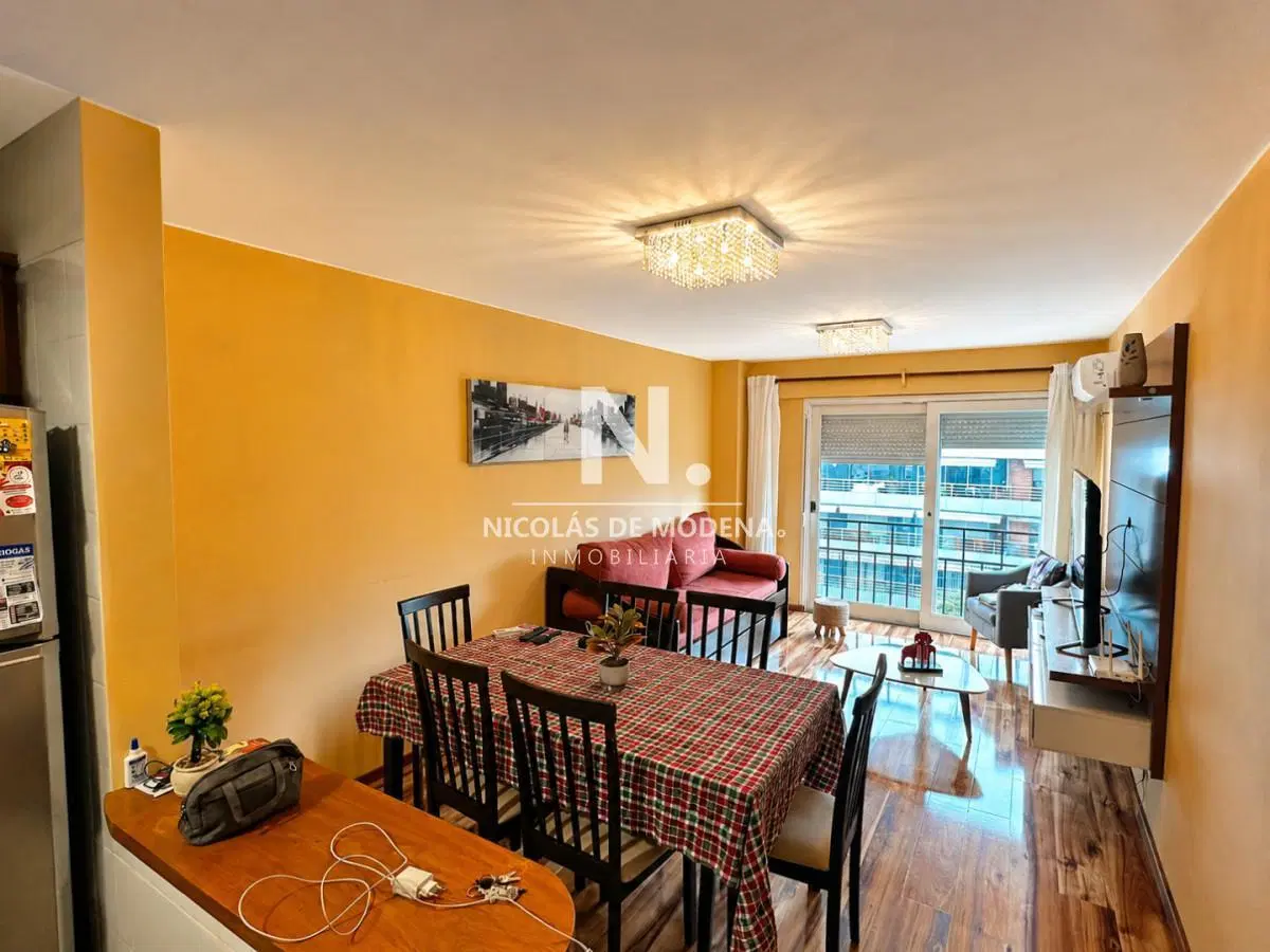 En alquiler anual,  espectacular apartamento de 1 dormitorio a metros del mar en Punta del Este 4