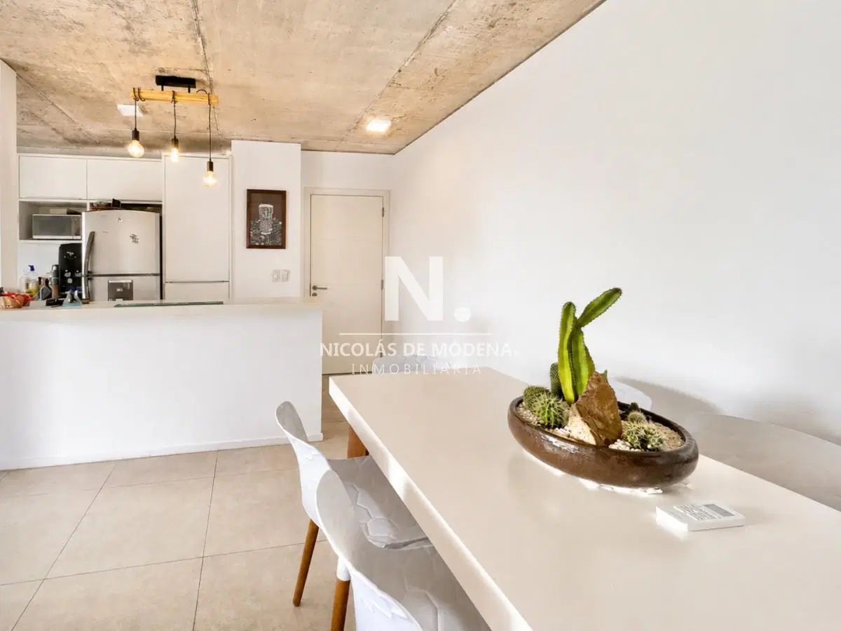 En venta apartamento de 2 dormitorios en Playa Mansa, Punta del Este 2