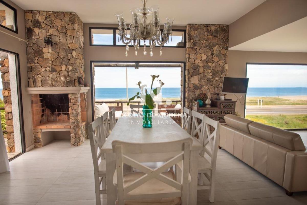 Foto de asa en venta con vista al mar de 4 dormitorios frente al mar, imagen 4