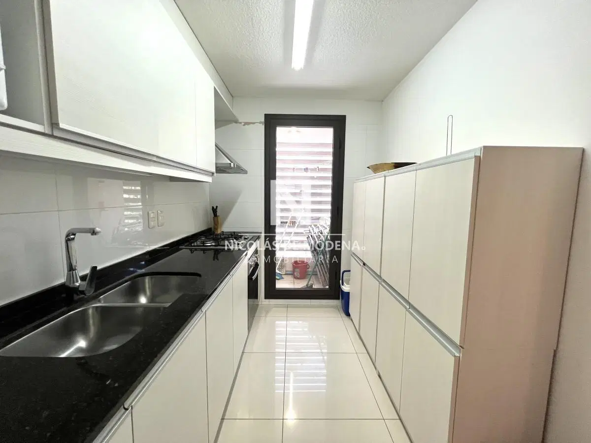 Apartamento en venta y alquiler de 3 Dormitorios Punta del Este 2