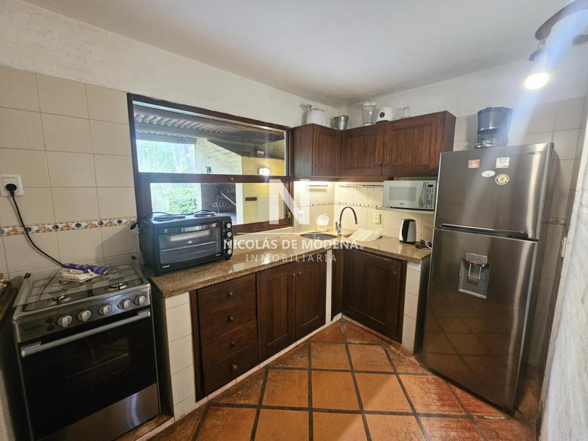 Foto de CASA EN VENTA SOLANAS, imagen 2