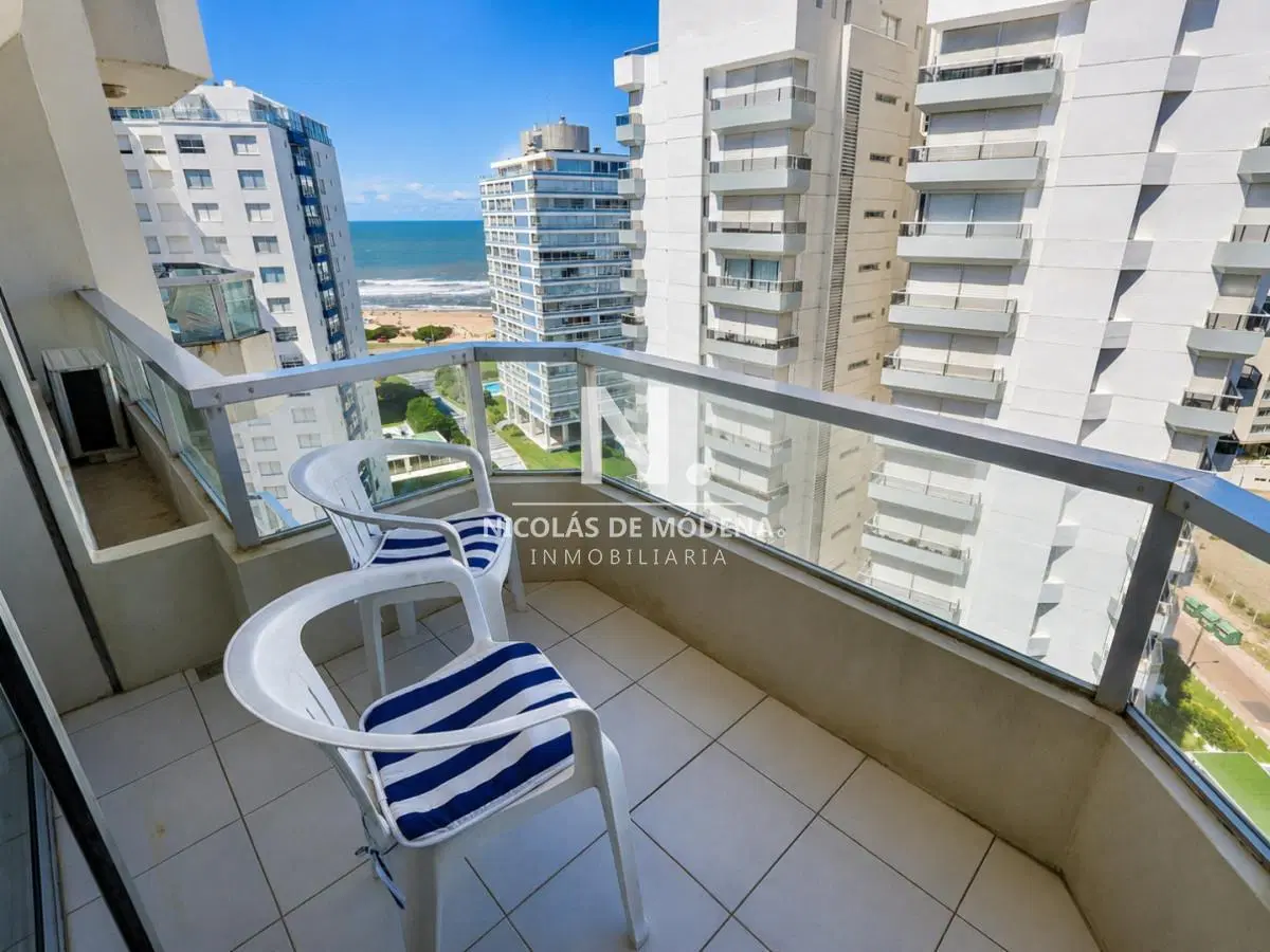 En venta apartamento en Torre Marina,  de 1 dormitorio en Brava, Punta del Este 5