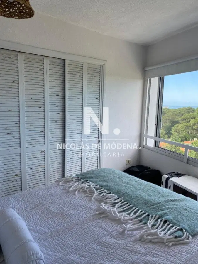 Roosevelt, un dormitorio 4