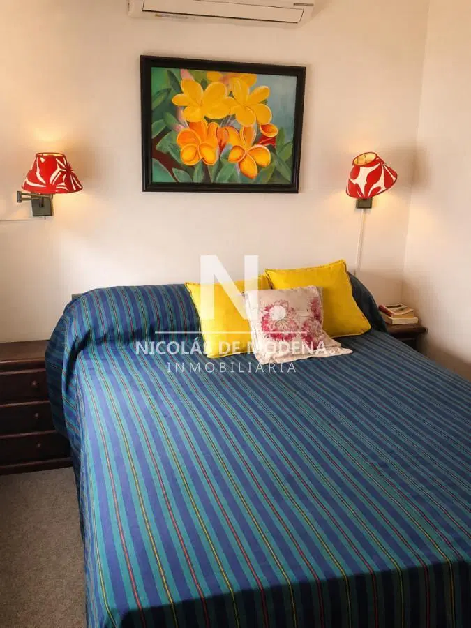 Casa de 5 dormitorios,  con piscina y parrillero en Mansa, Punta del Este 4