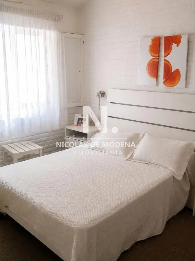 Casa de 5 dormitorios,  con piscina y parrillero en Mansa, Punta del Este 2