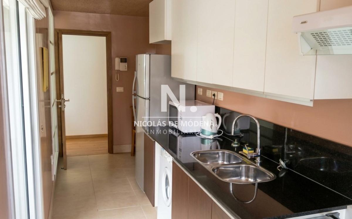 Foto de Venta Apartamento en Edificio Delphinus, Malvin Frente al Mar, 3, imagen 2