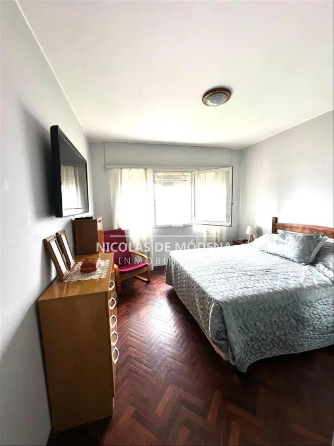 Apartamento 2dormitorios con terraza frente al mar en cuidad vieja 2