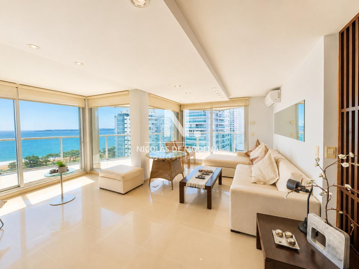 Espectacular Apartamento en Venta y en Alquiler de temporada -Primera linea Playa Mansa