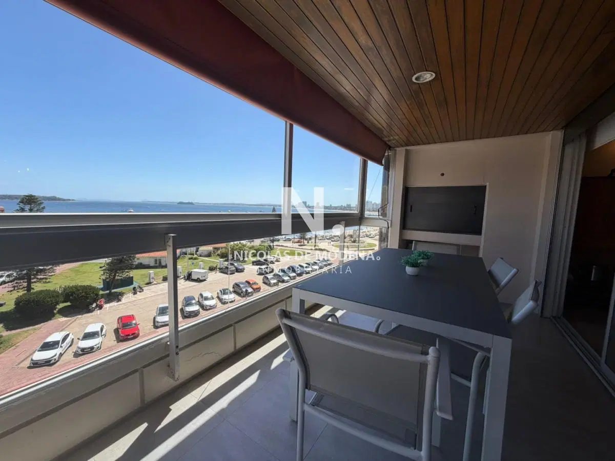 Apartamento en Venta de 3 dormitorio en Punta del este . Playa mansa , Parada 1 4
