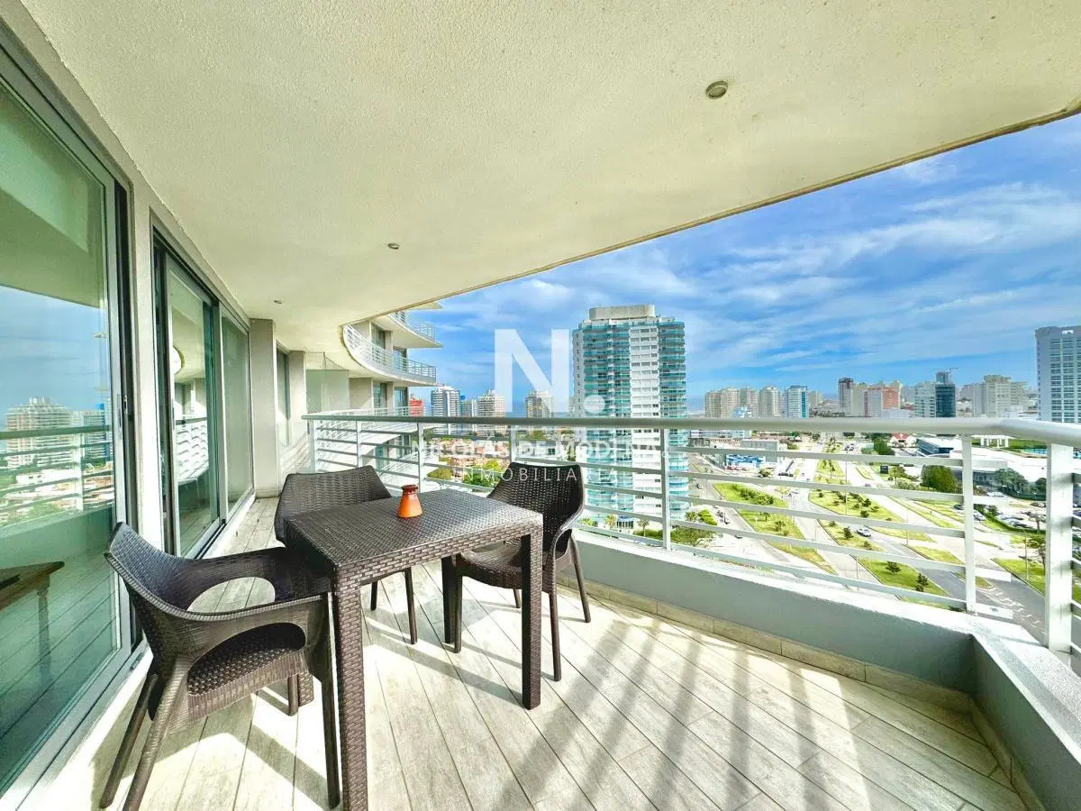Departamento de 2 dormitorios en Alexander Boulevard 2