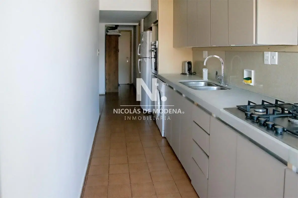 Amplio apartamento en Península, a pasos del mar de 3 dormitorios en venta 5