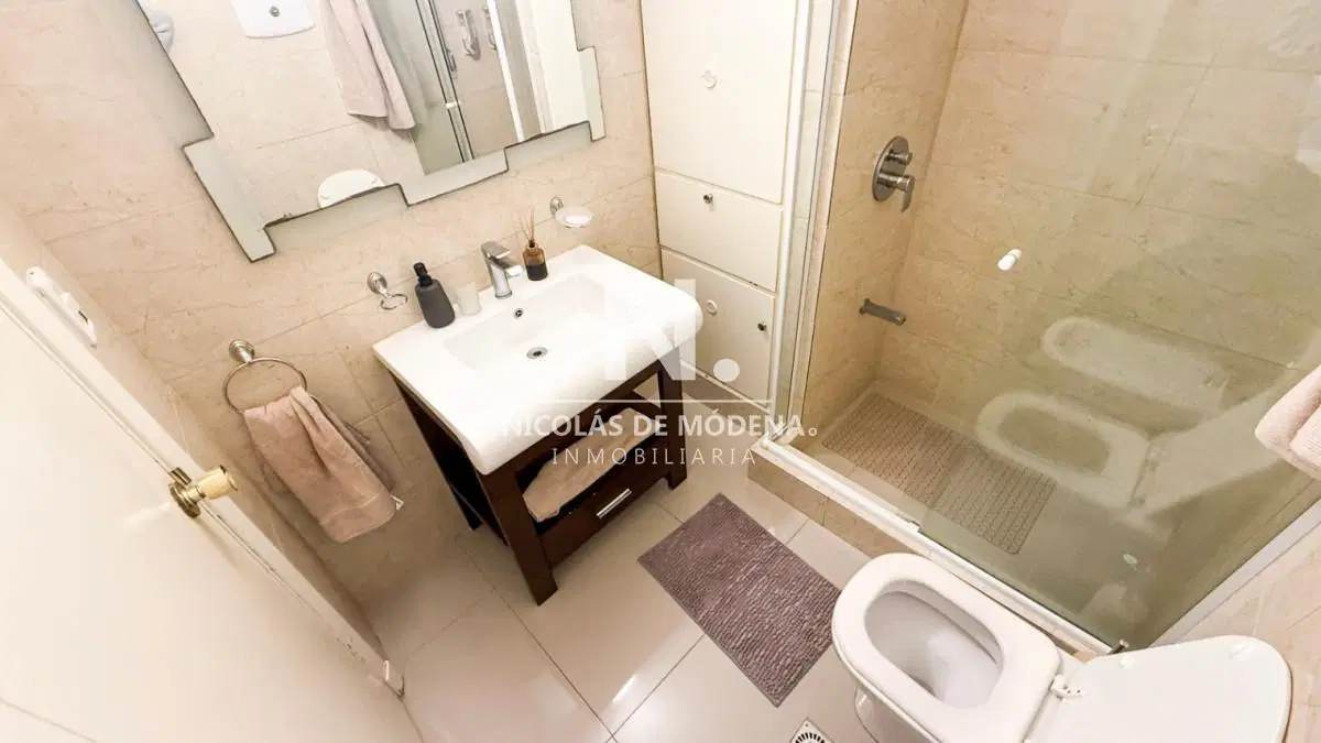 En venta apartamento de 1 dormitorio en Punta del Este, con vista al mar 5