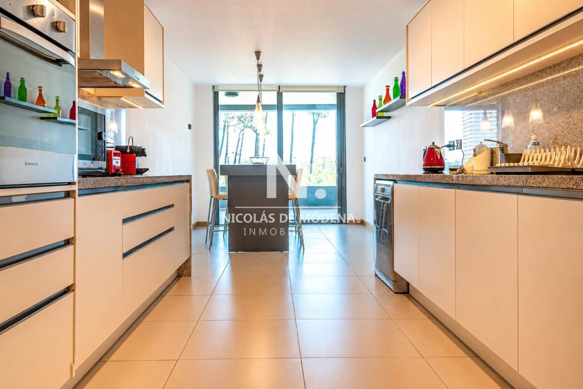 Foto de Exclusivo semipiso con vistas privilegiadas al océano y la, imagen 5