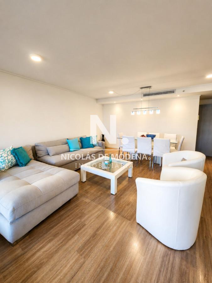 Foto de En venta apartamento de 2 dormitorios, en Mansa Punta del Este, imagen 4