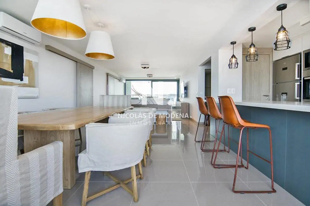 Venta Apartamento en Punta del Este Torre Onix - Playa Brava 1