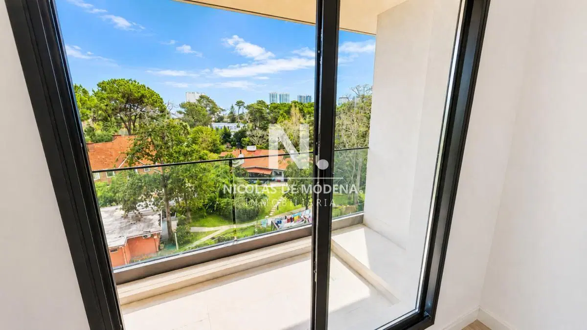 En venta apartamento en Ocean Drive Country de 1 dormitorio en  Roosevelt,  Punta del Este 2