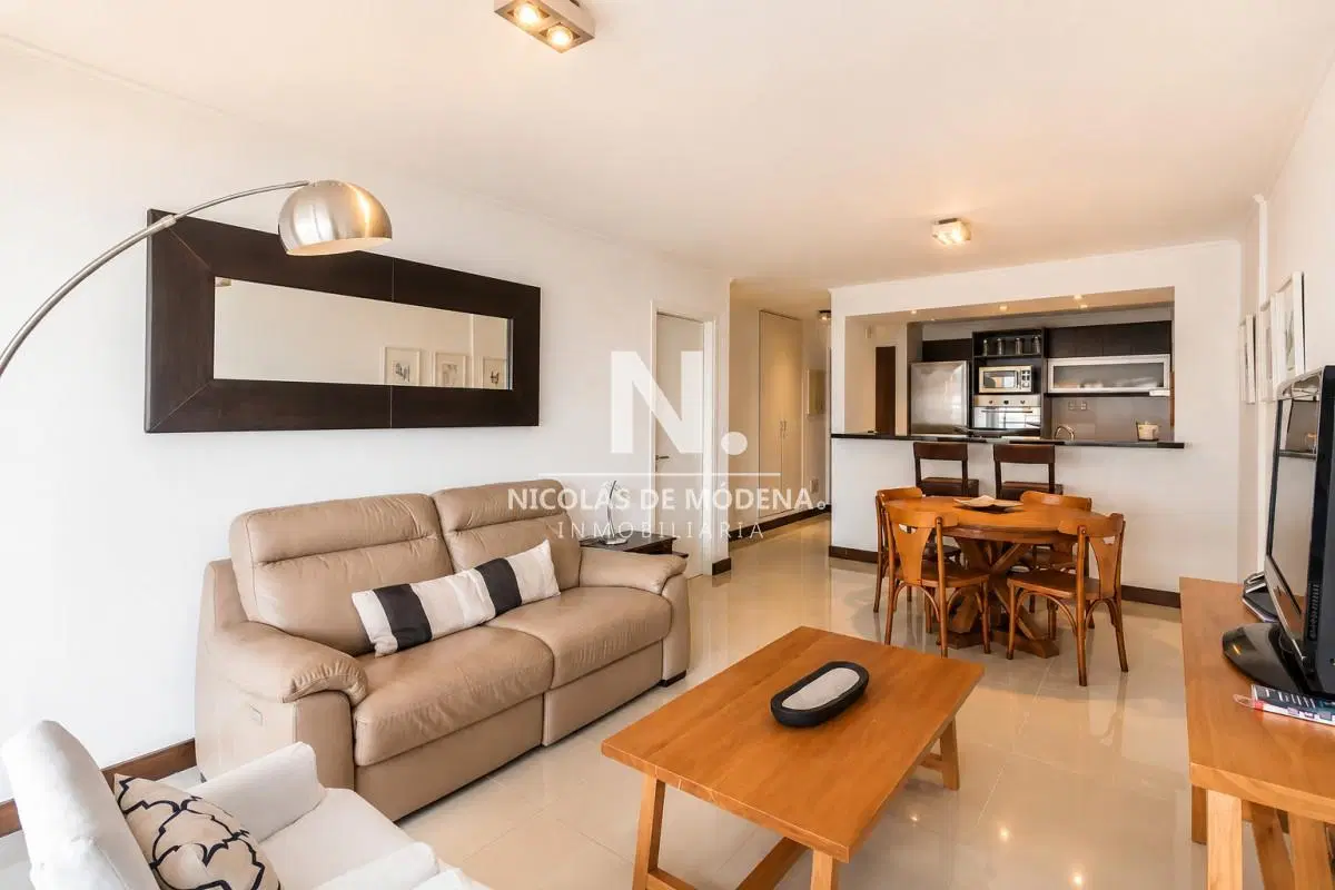 En alquiler apartamento de 2 dormitorios con una vista espectacular en Brava, Punta del Este 2