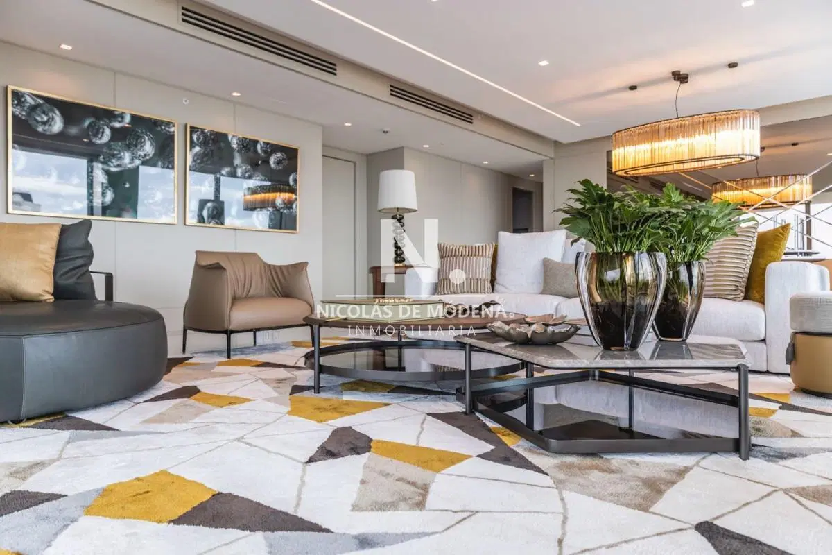 Departamento de 4 dormitorios en venta en Torre Premium en Punta del Este, Torre Fendi Chateau 8