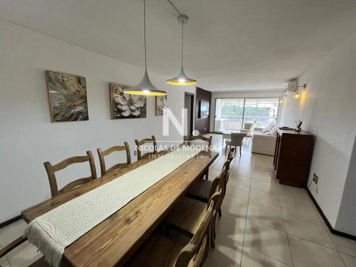 Apartamento 3 Dorms 3