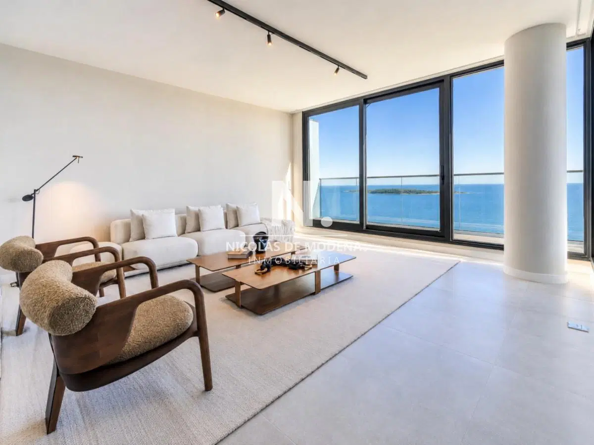 Exclusivo Apartamento Dúplex de 4 dormitorios en Venta - Venetian Luxury Residences, Playa Mansa, Pu 3