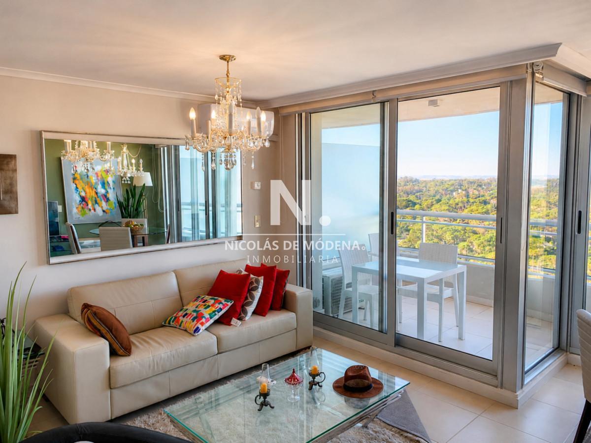 Foto de Penthouse Exclusivo en Zona Premium: Amplio Living Comedor, 2 Baños, imagen 1