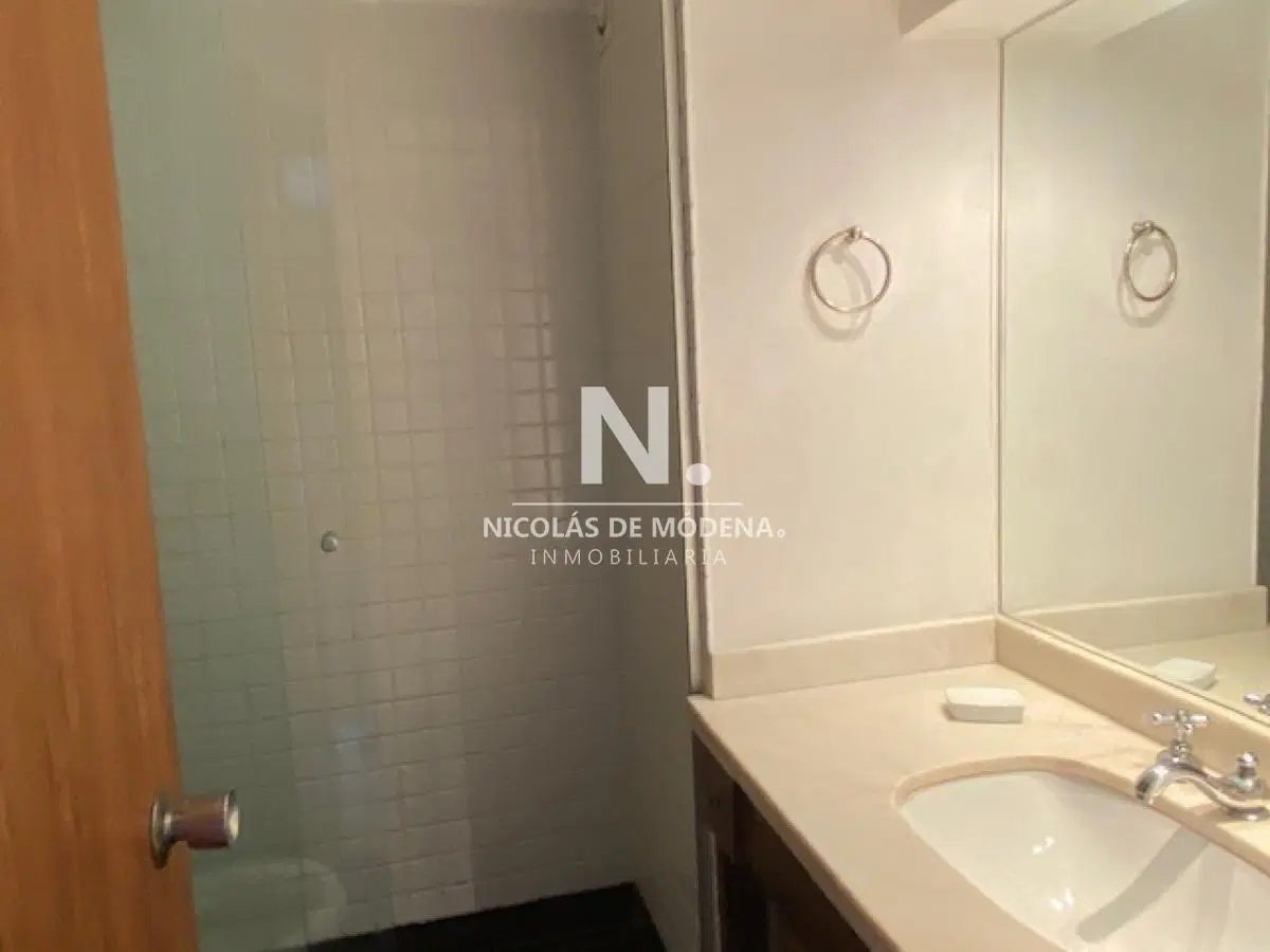 En venta apartamento de 2 dormitorios en Península, Punta del Este 4