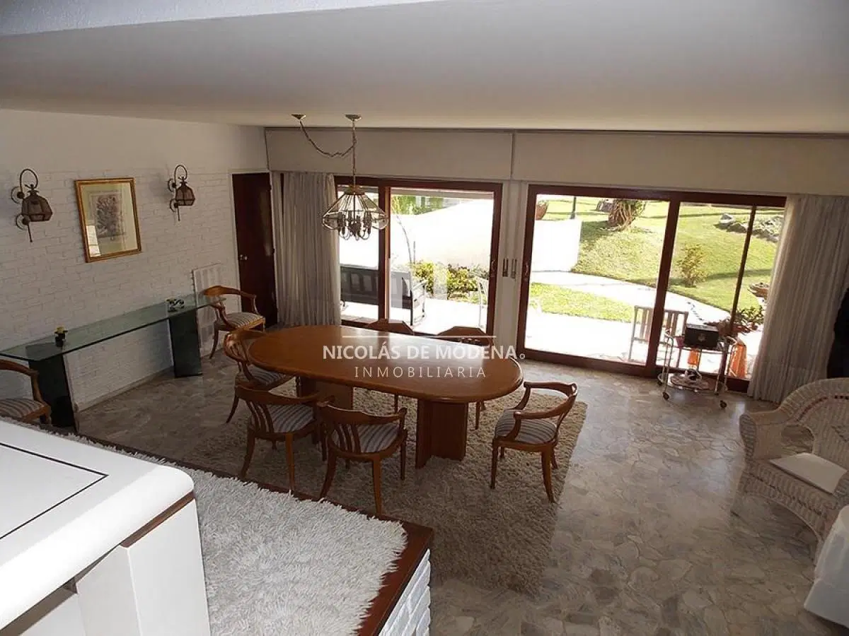 Vende casa en Mansa, Punta del Este de 3 dormitorios. 1