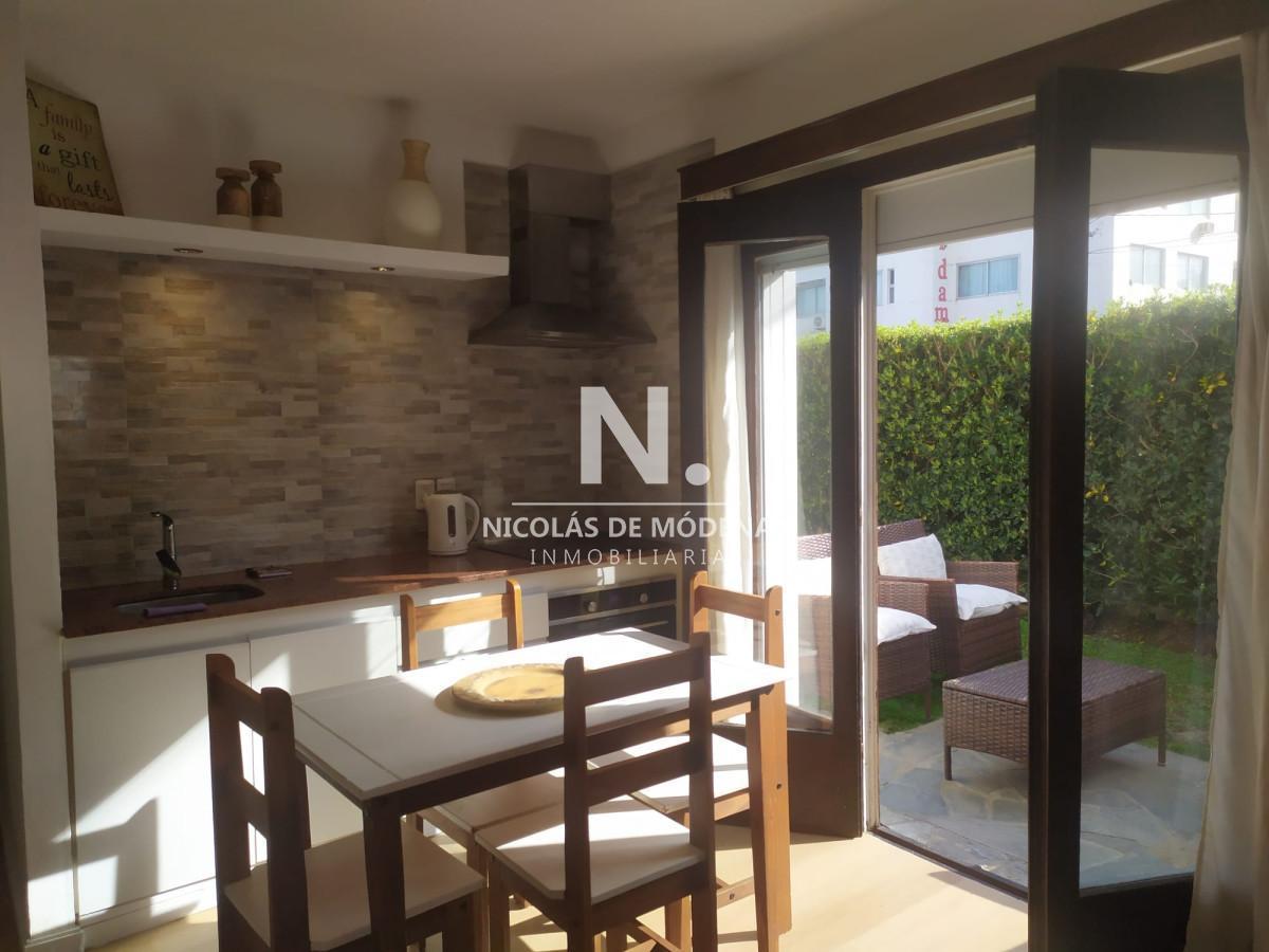 Foto de Apartamento de 1 dormitorio y medio en venta en Punta del Este, imagen 2