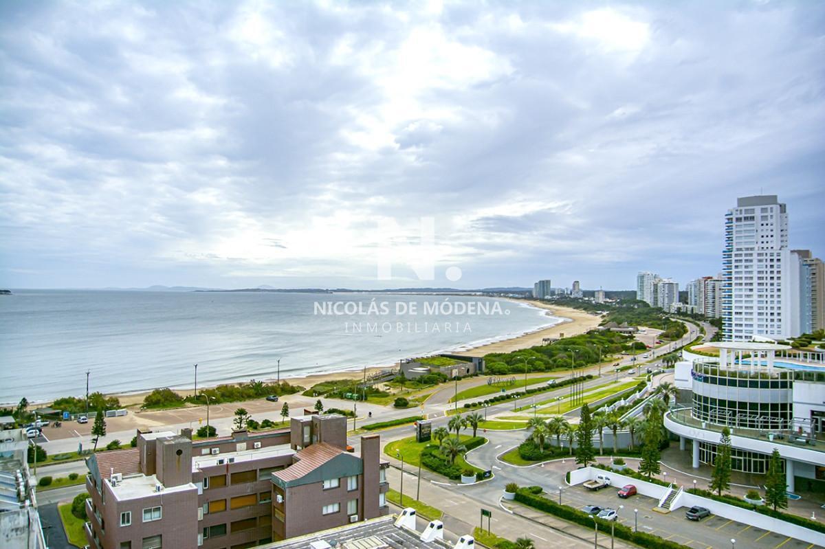 Foto de Departamento de 4 dormitorios A ESTRENAR en venta en Torre Alexander, imagen 2