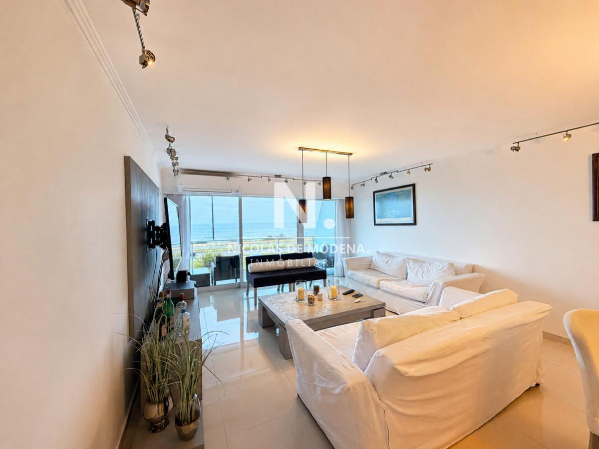 Foto de En alquiler Departamento frente al mar en Playa Mansa de 3 dormitorios, imagen 4