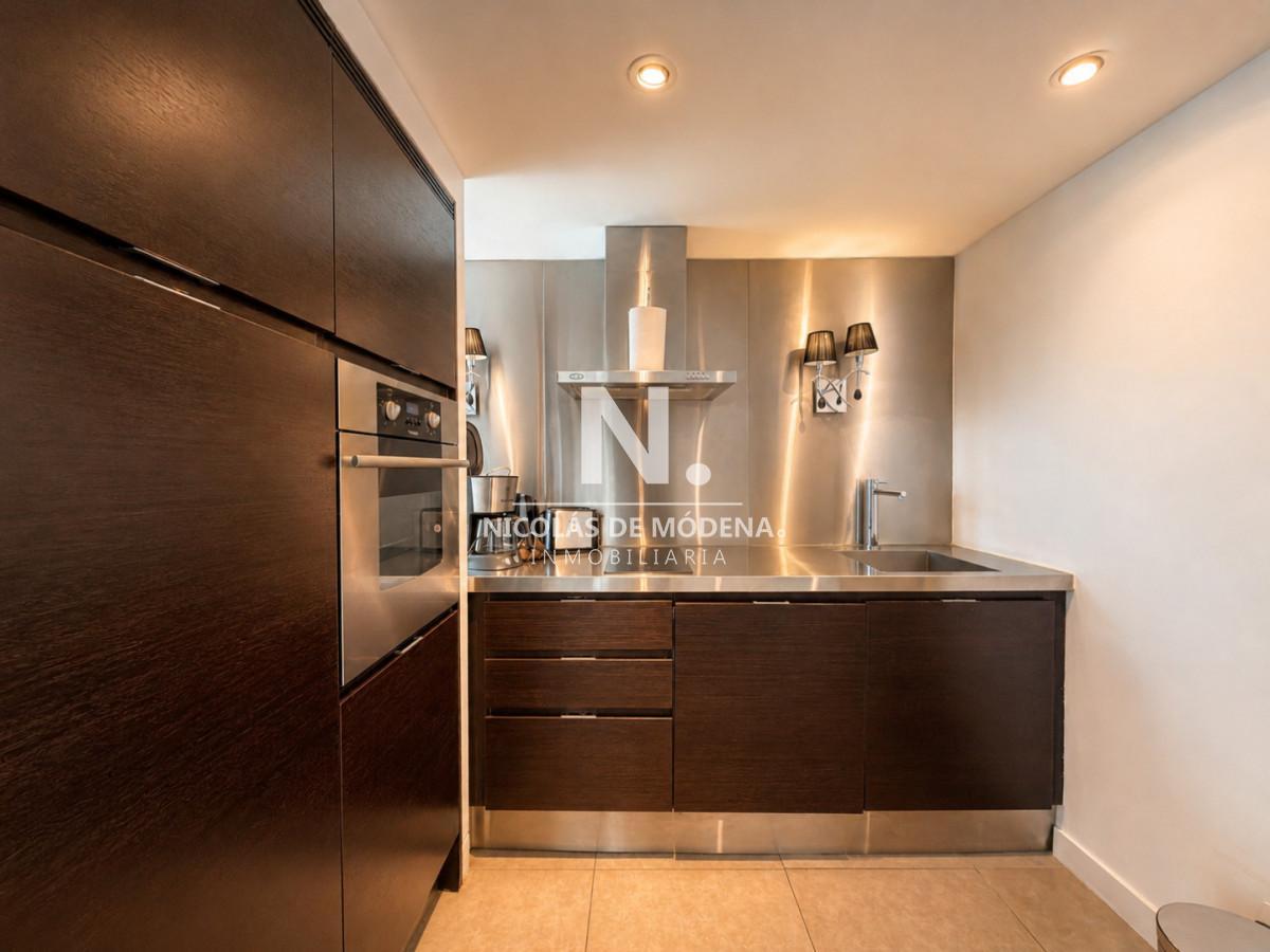 Foto de En venta en edificio Yoo, apartamento de 1 dormitorio y medio, con, imagen 2