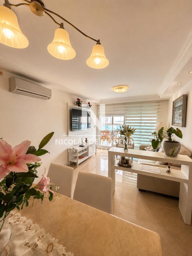 Foto de Apartamento de 2 dormitorios en suite en venta en Casino Tower - Mansa, imagen 1