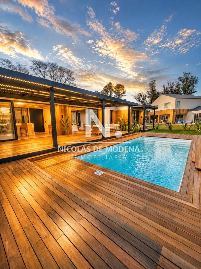 Foto de Hermosa casa de moderno diseño en venta en barrio privado Distrito 52, imagen 5