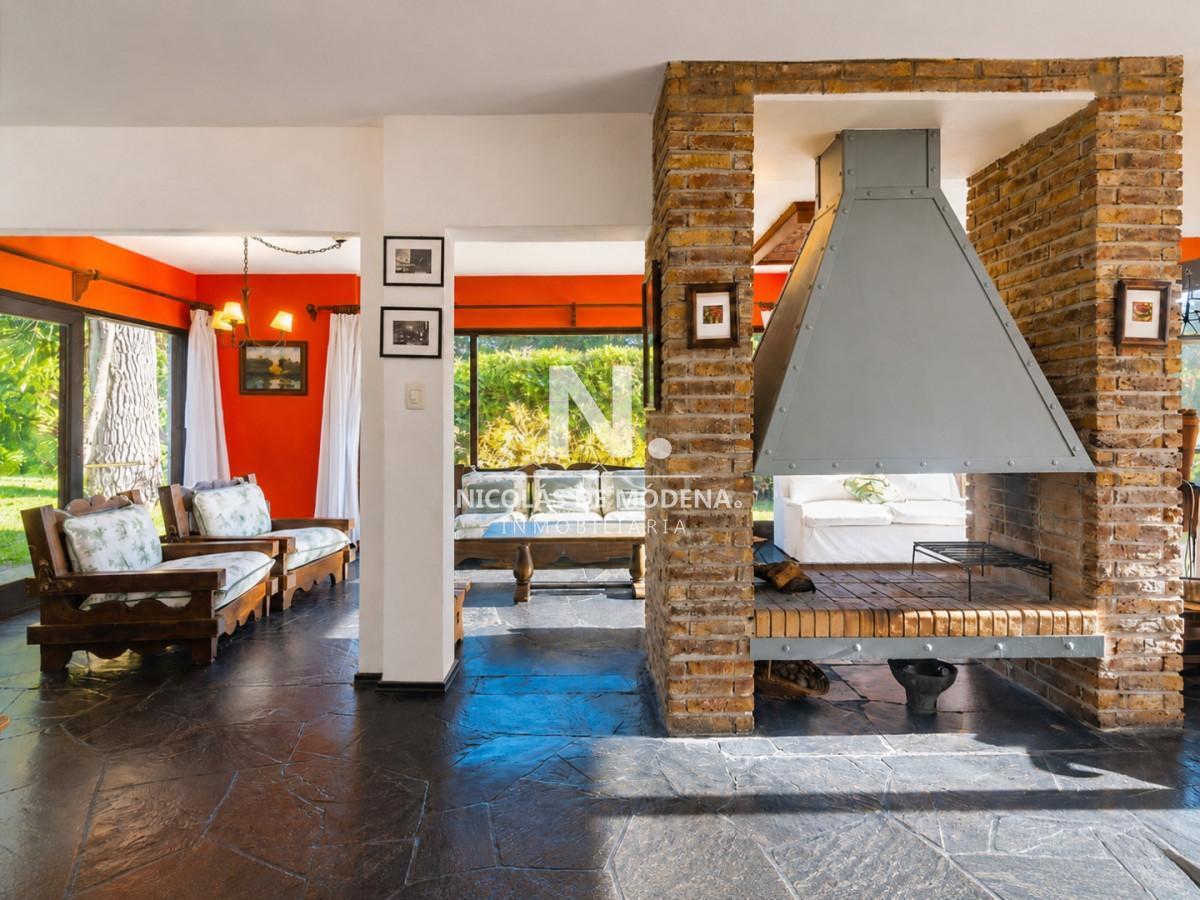 Foto de Casa de una planta en venta - Parada 11 de Playa Mansa, Punta del Este, imagen 4