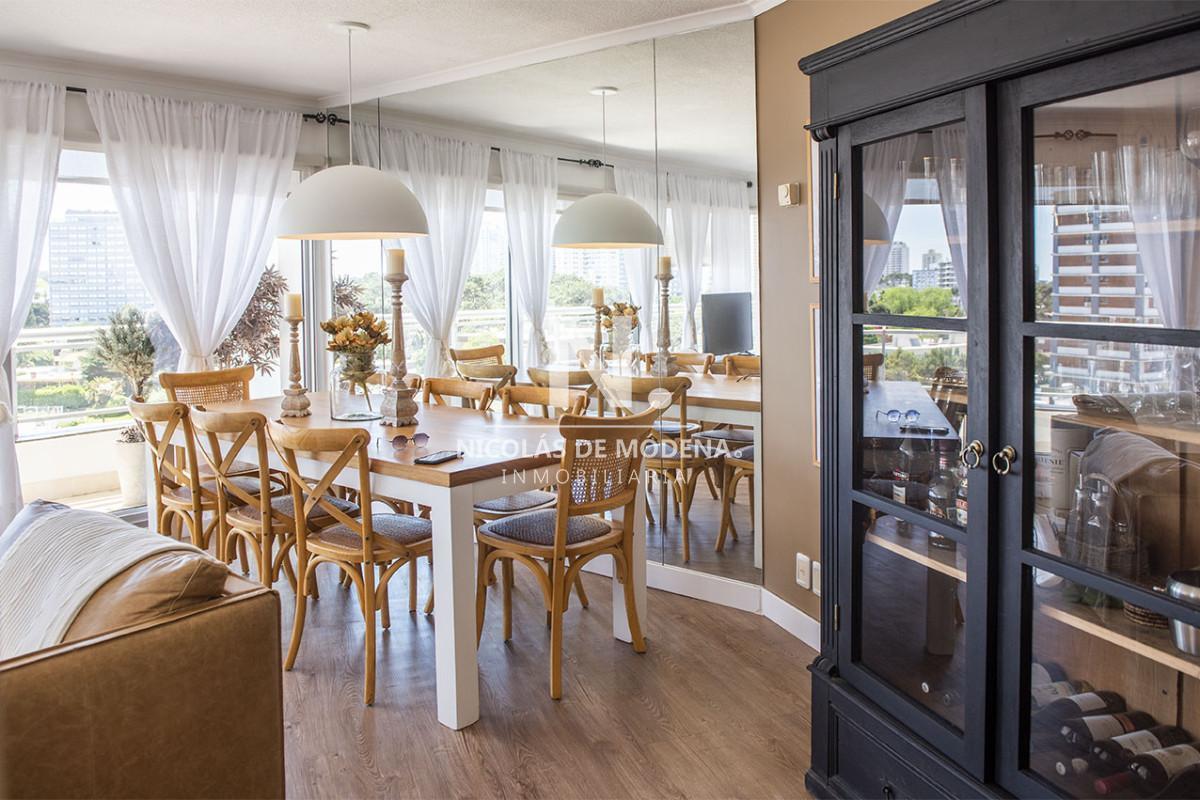 Foto de Alquila apartamento en Brava, Punta del Este de 3 dormitorios con, imagen 2
