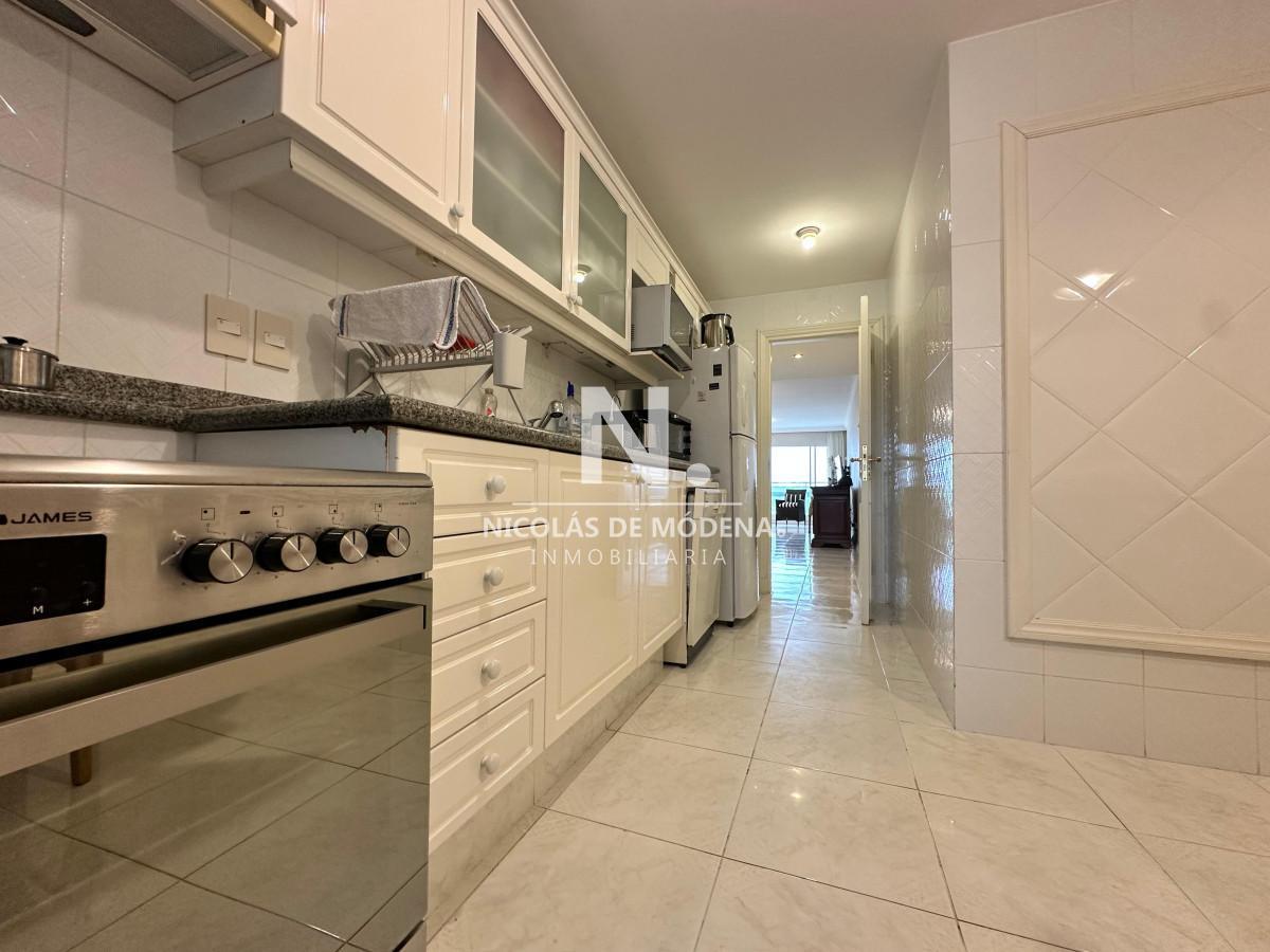 Foto de Alquiler de apartamento de 3 dormitorios en Coral Tower - Punta del Este, imagen 4