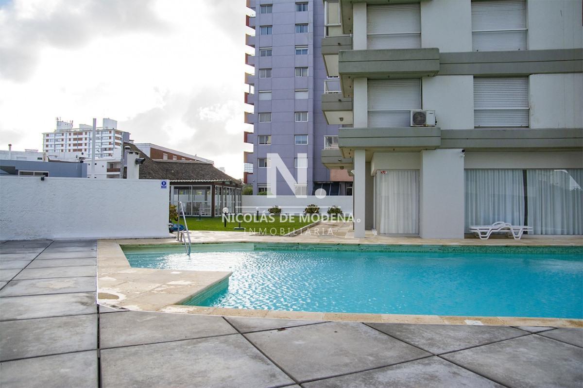 Foto de Apartamento en venta de 2 dormitorios a pasos del mar en Brava - Punta, imagen 1