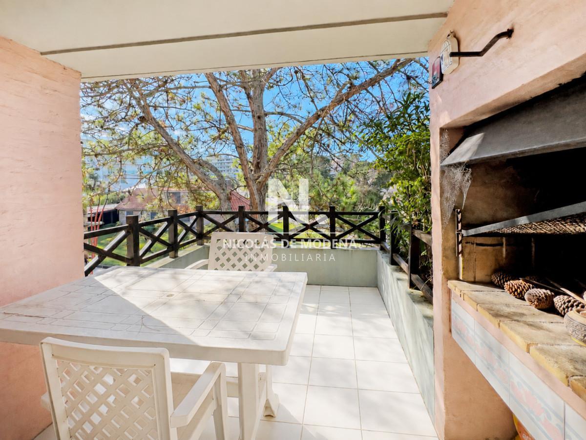 Foto de Apartamento en venta de tres dormitorios en Punta del Este, imagen 4