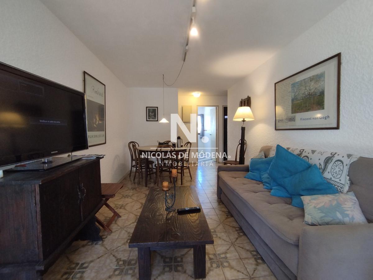 Foto de Departamento de dos dormitorios en venta en Punta del Este, imagen 1