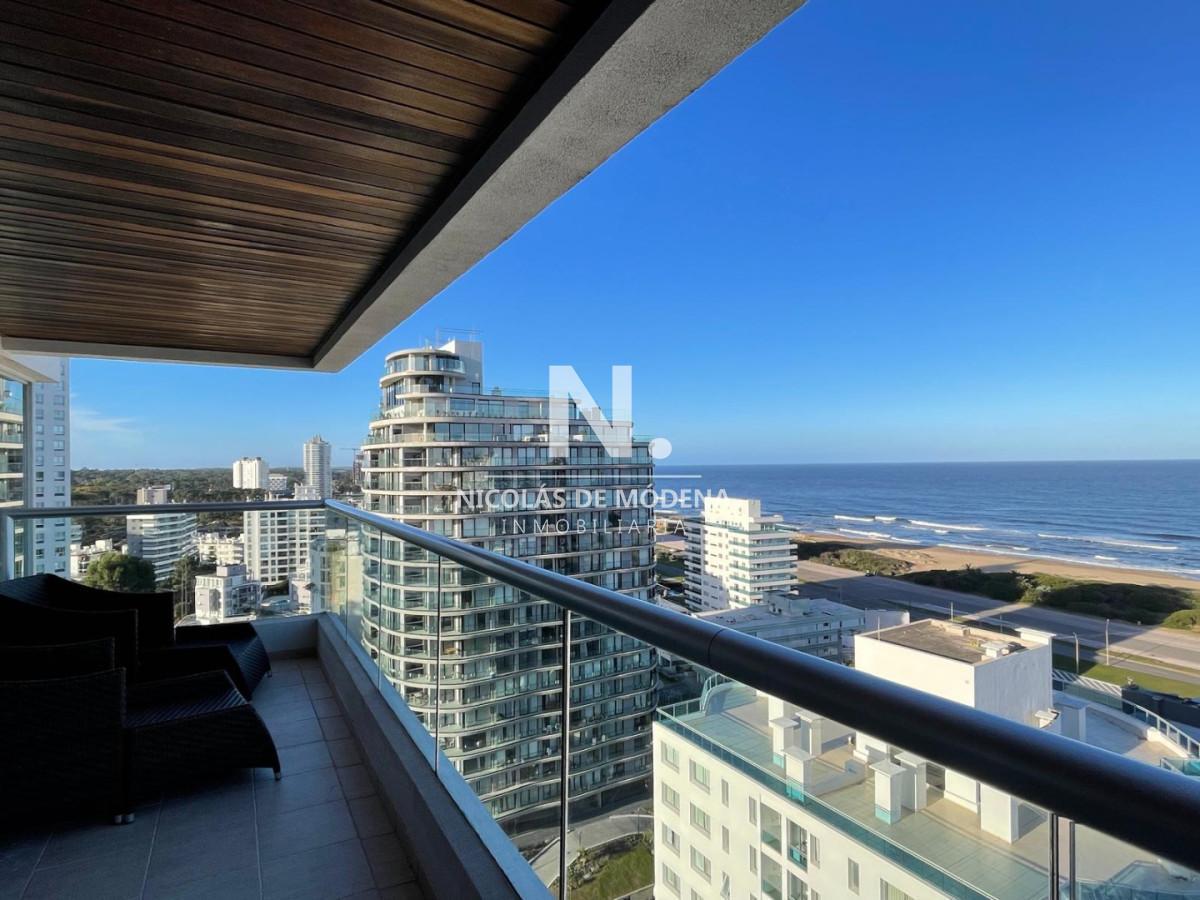 Foto de Apartamento en Punta del Este de 3 dormitorios en venta en PlayaBrava, imagen 2