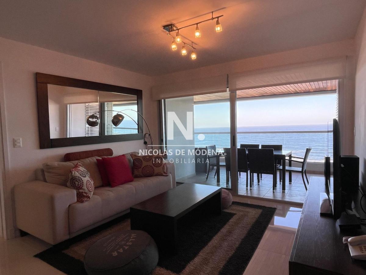 Foto de Apartamento en Punta del Este de 3 dormitorios en venta en PlayaBrava, imagen 1