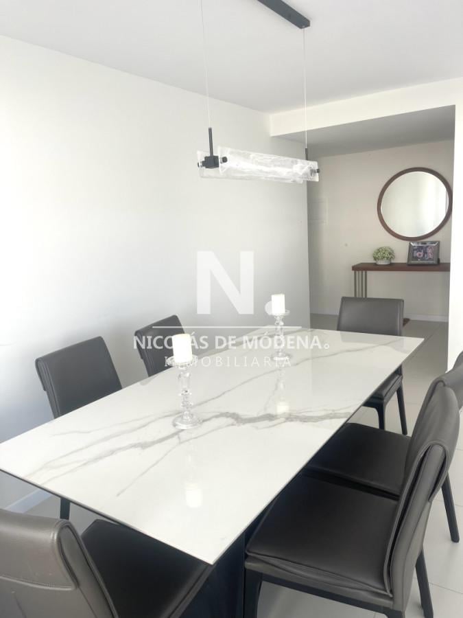 Foto de Apartamento en VENTA 2 dormitorios 2 baños, en Playa Mansa Punta del, imagen 2