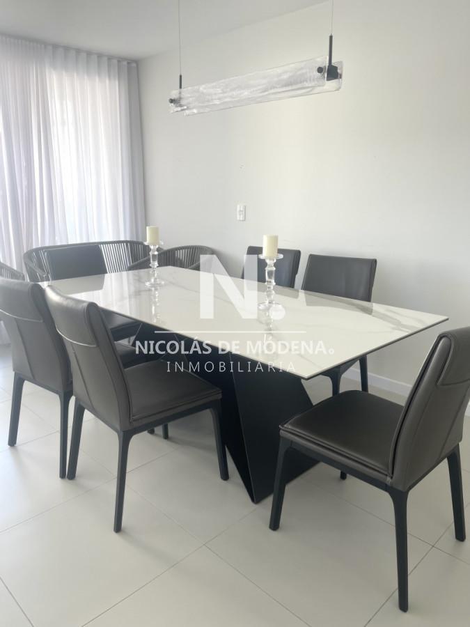 Foto de Apartamento en VENTA 2 dormitorios 2 baños, en Playa Mansa Punta del, imagen 3