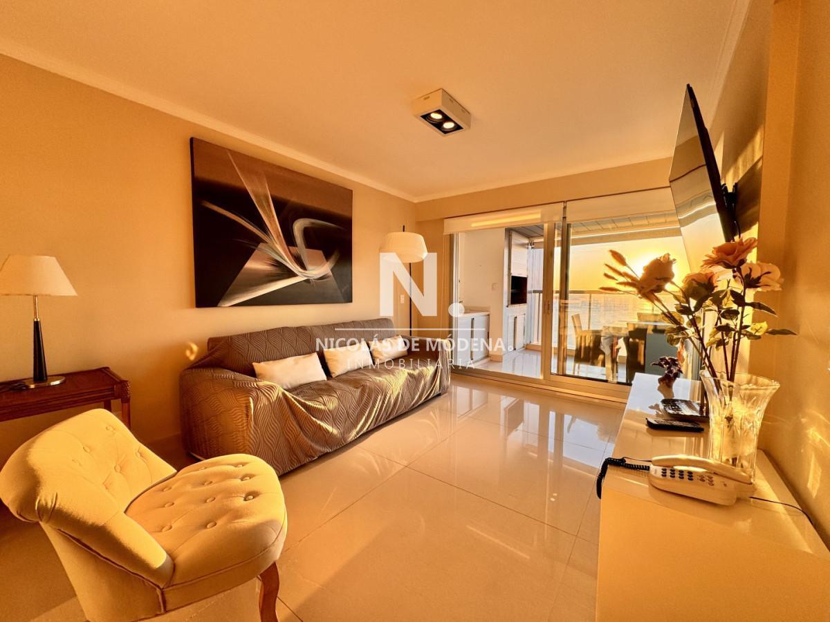 Foto de Apartamento 2 dormitorios. Playa mansa, Punta del Este., imagen 2