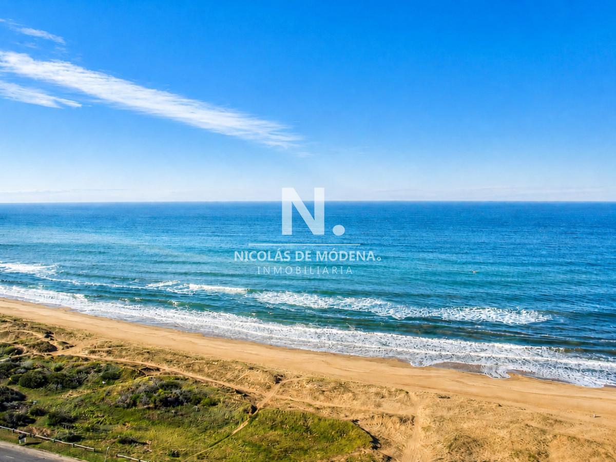Foto de Hermoso Departamento en venta de 3 dormitorios., imagen 2
