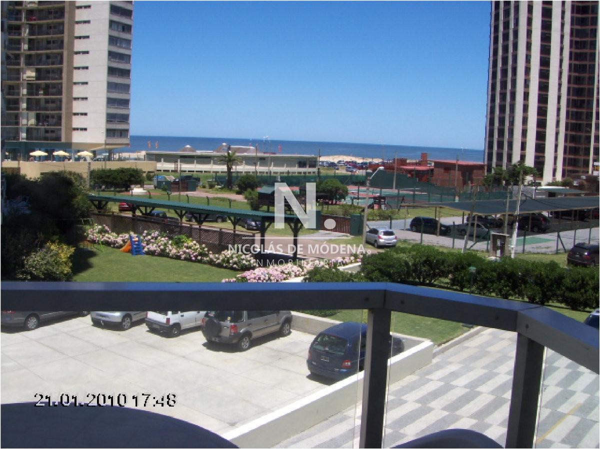 Foto de Apartamento de 1 dormitorio en Torre Marina I - Playa Brava, imagen 1