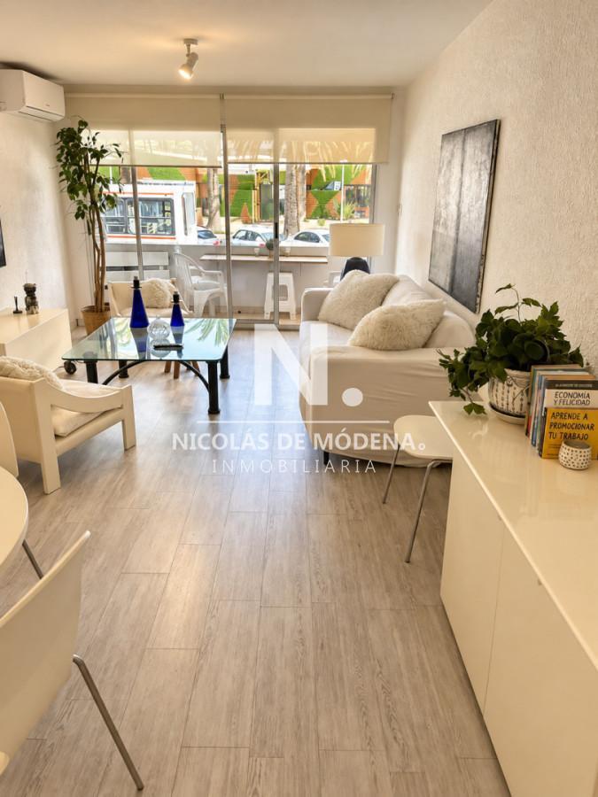 Foto de Apartamento de 3 dormitorios en Edificio Alerces - Península, Punta del, imagen 1