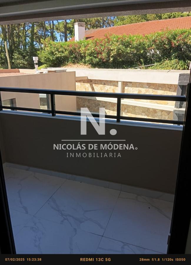 Foto de APARTAMENTO EN VENTA DE 2 DORMITORIOS EN PUNTA DEL ESTE, imagen 4